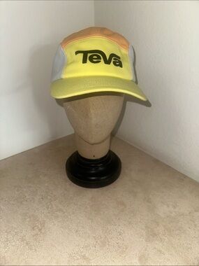 Teva Adults Yellow, Peach & Grey Panel Cap